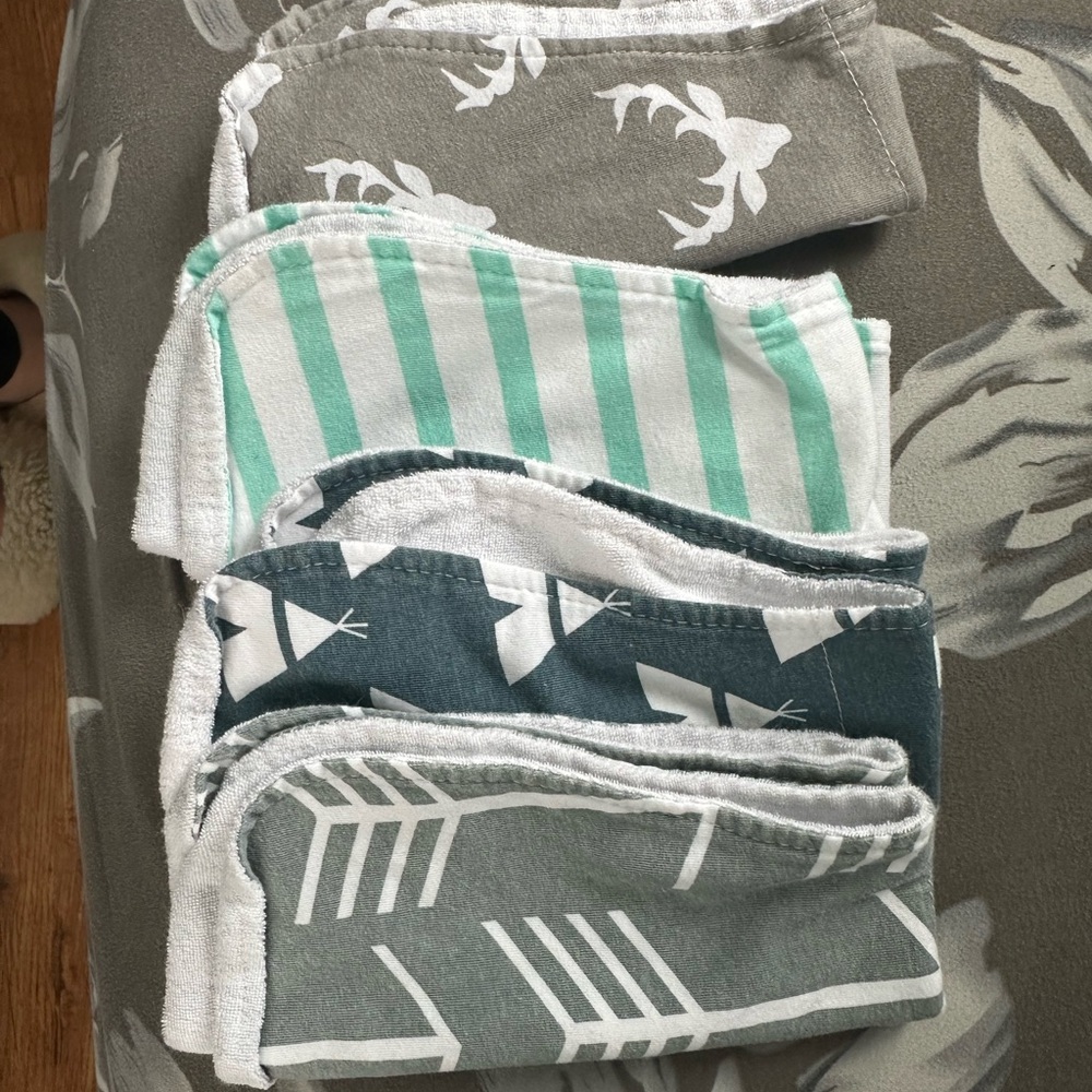 Burp clothes